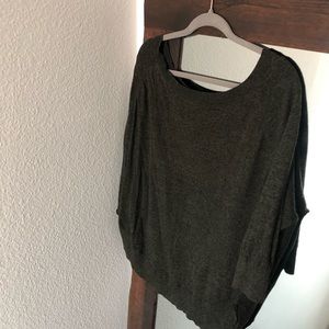 Cute EXPRESS 3/4 length sleeve sweater